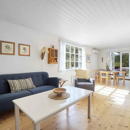 Charming House Near The